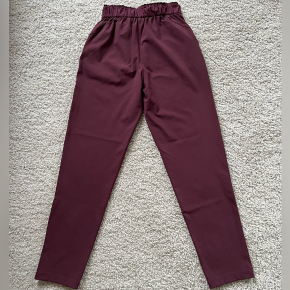 Lululemon Keep Moving Pant Size 2 - Picture 6 of 11